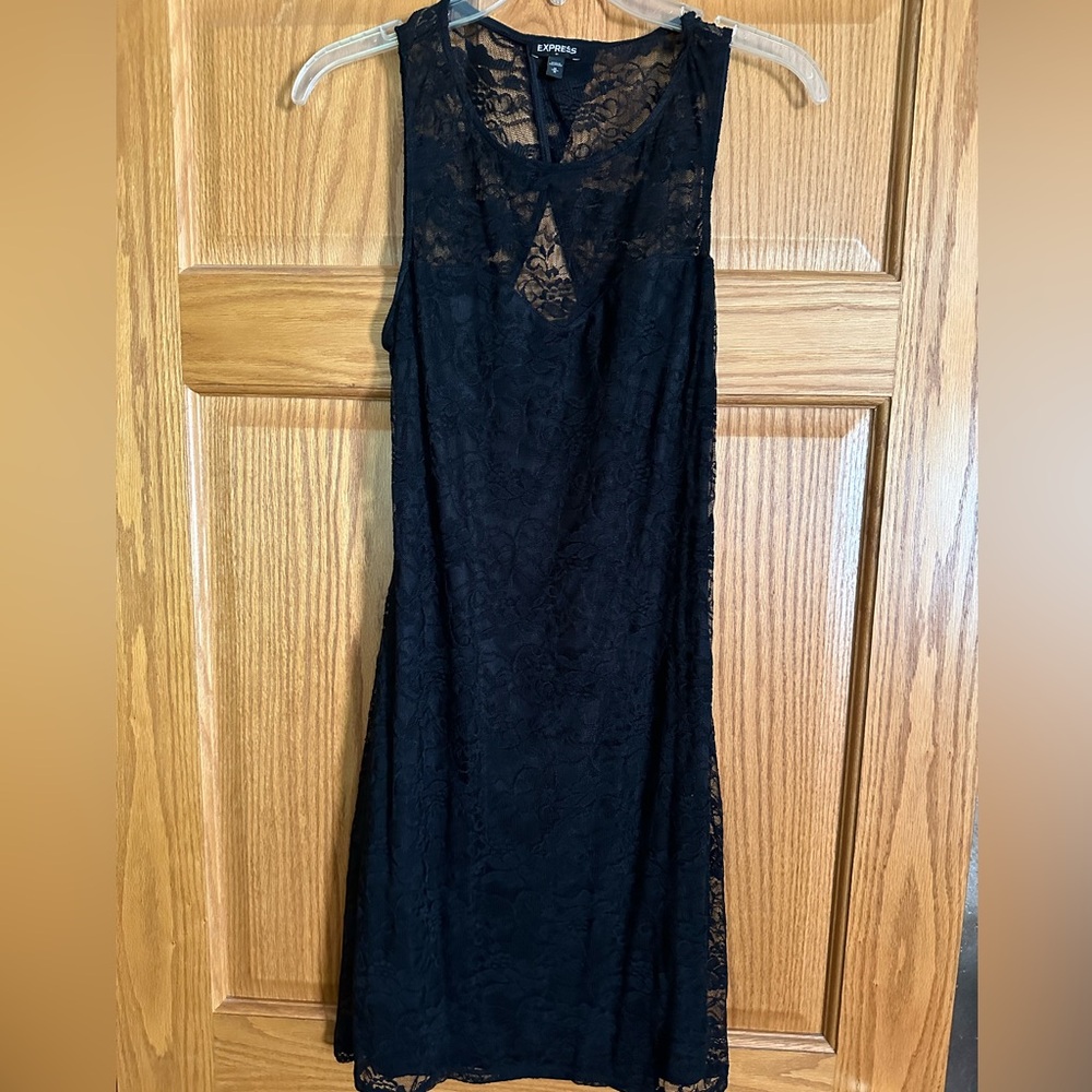 Express lace dress size medium